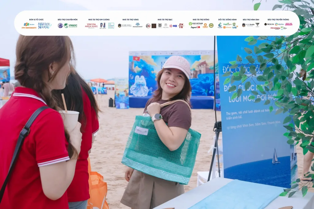 Từ rác thải nhựa đến dấu ấn Đông Sơn: Khi sinh viên FPTU dùng văn hóa nguồn cội để bảo vệ đại dương