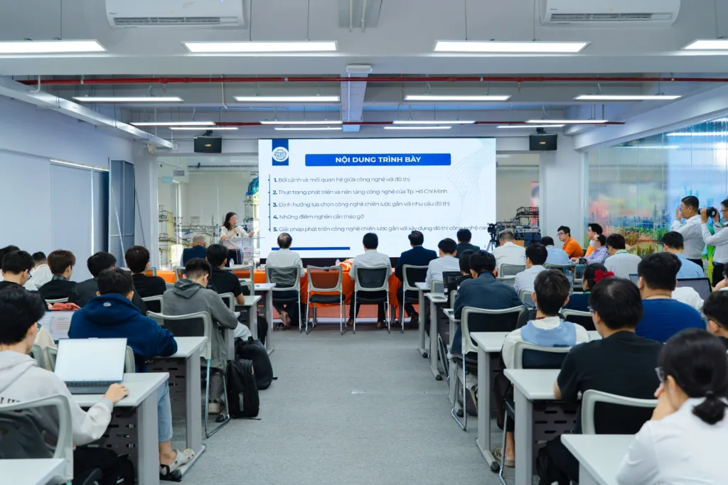 FPTUniversity 422 1